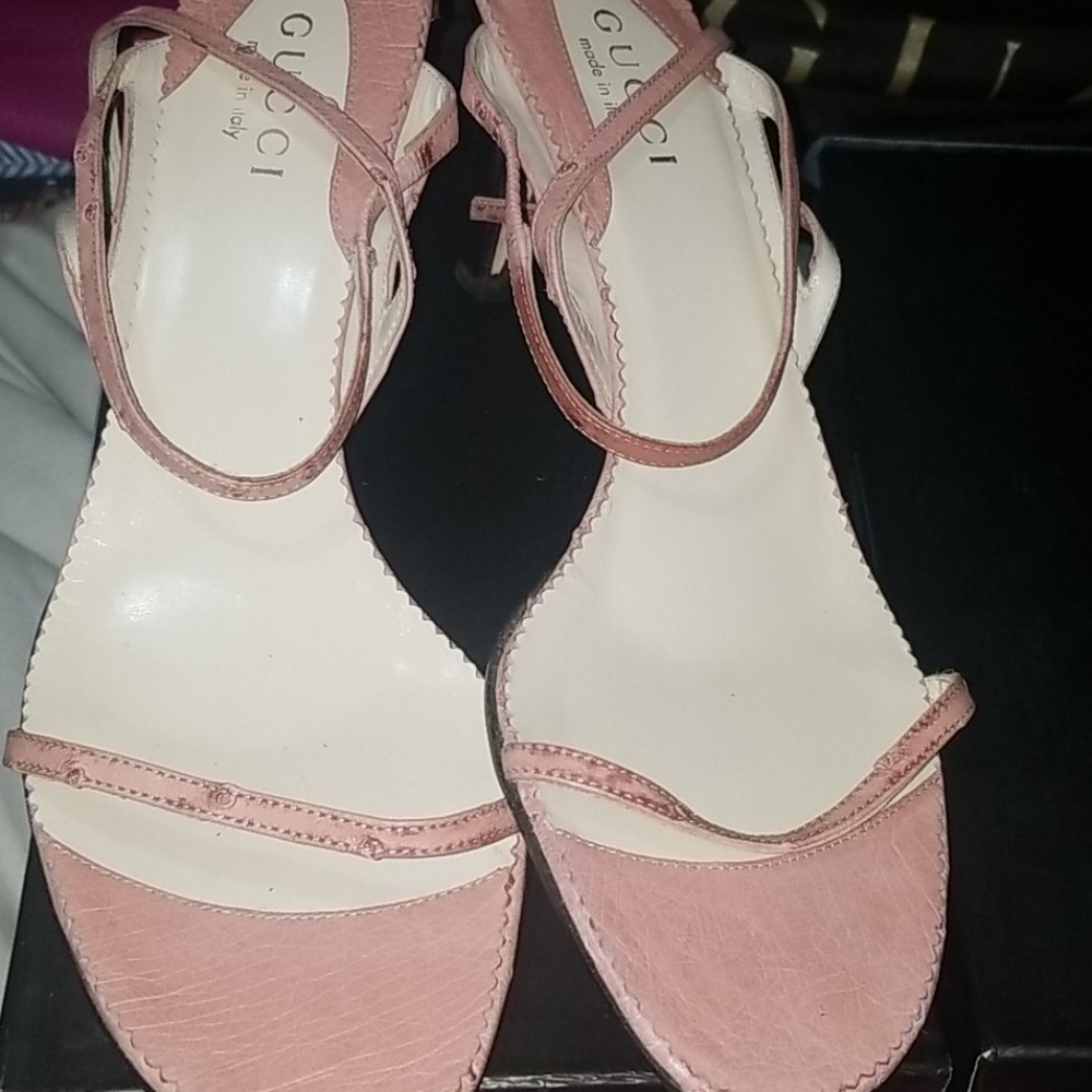 VINTAGE "Tom Ford"  Gucci Pink Sandals